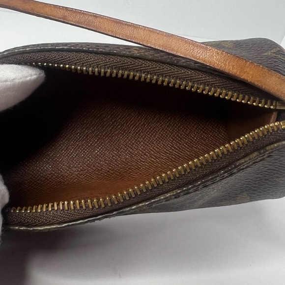 Louis Vuitton Mini Papillon Bag - Picture 12 of 13